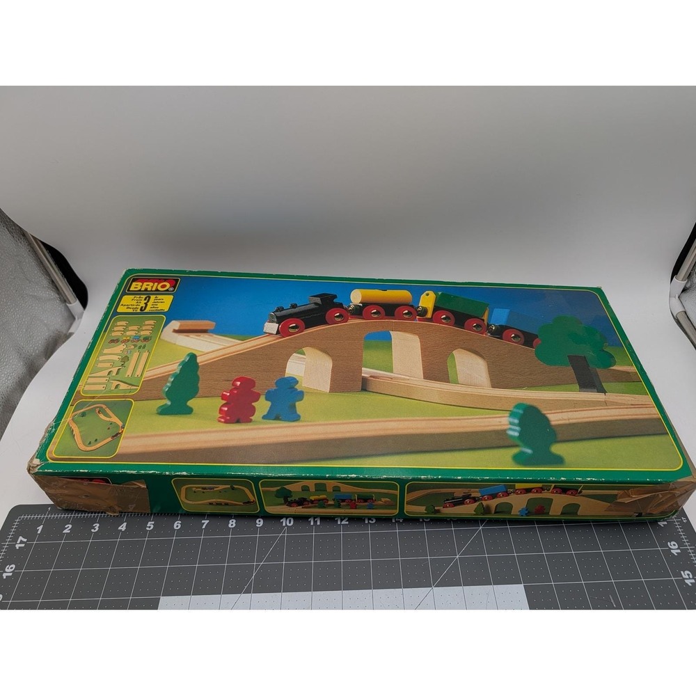 Brio 33135 Wooden Train Set Sweden Complete READ